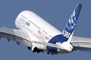 Airbus A380 © Dean West - globalaviationresource.com