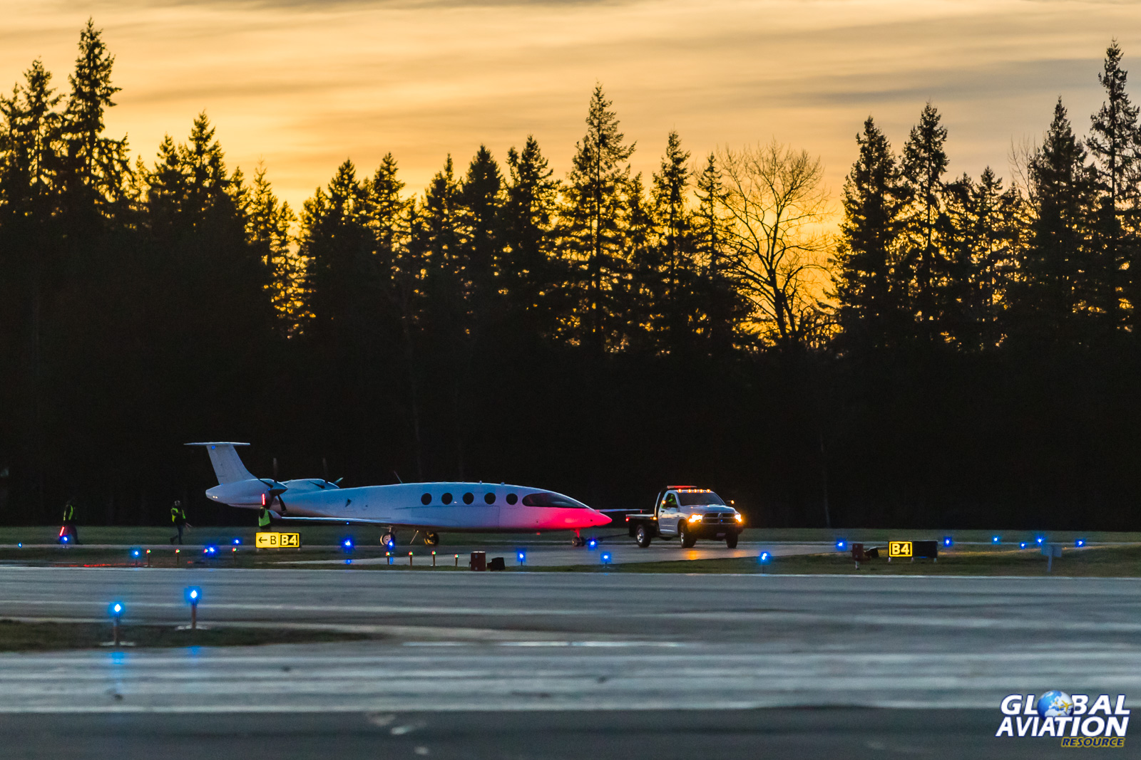 Start to tow back after the testing is postponed © Rob Edgcumbe - Global Aviation Resource