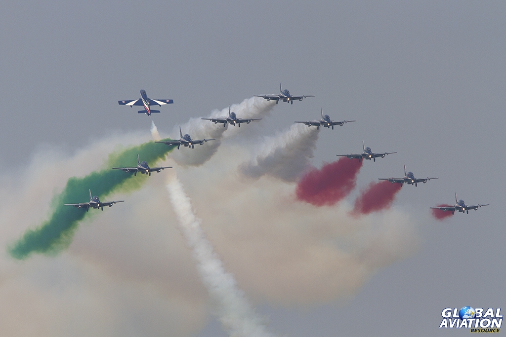 Italian Air Force/Frecce Tricolori Aermacchi AT-339A © Tom Gibbons - Global Aviation Resource
