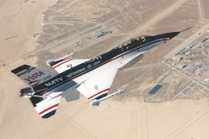 F-16 MATV_Photo by Tom Reynolds.jpg