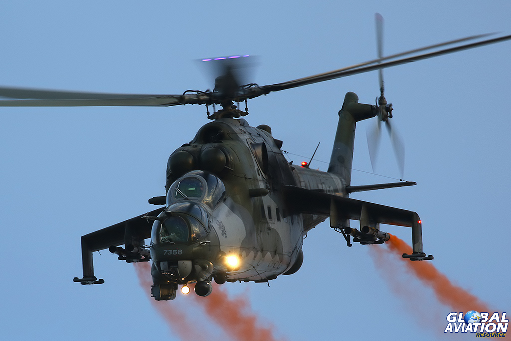 Mi-24V Hind © Dean West – Global Aviation Resource