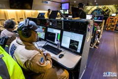 2896-the-mission-directors-keeping-an-overview-of-the-science-flight