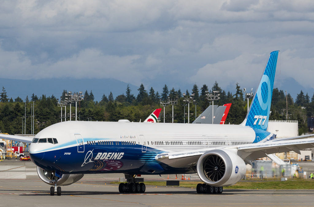 Aviation News – Boeing 777X Starts Taxi Trials