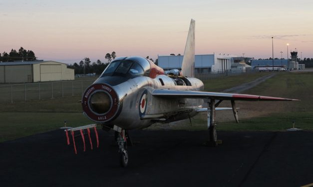 Aviation Feature – English Electric Lightning T5 XS422
